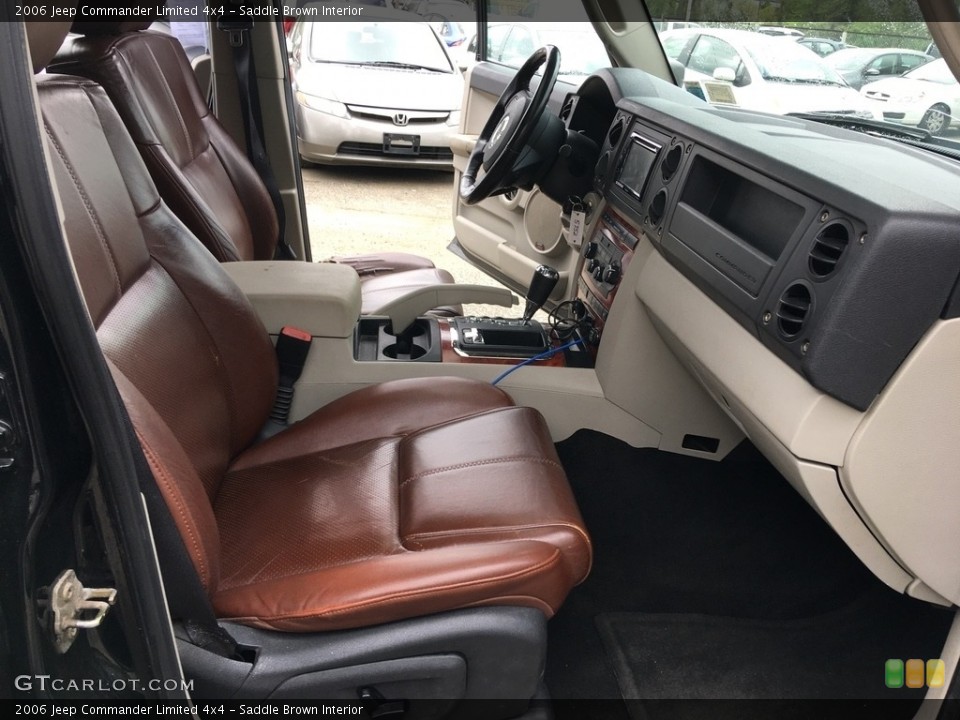 Saddle Brown Interior Photo for the 2006 Jeep Commander Limited 4x4 #120496152