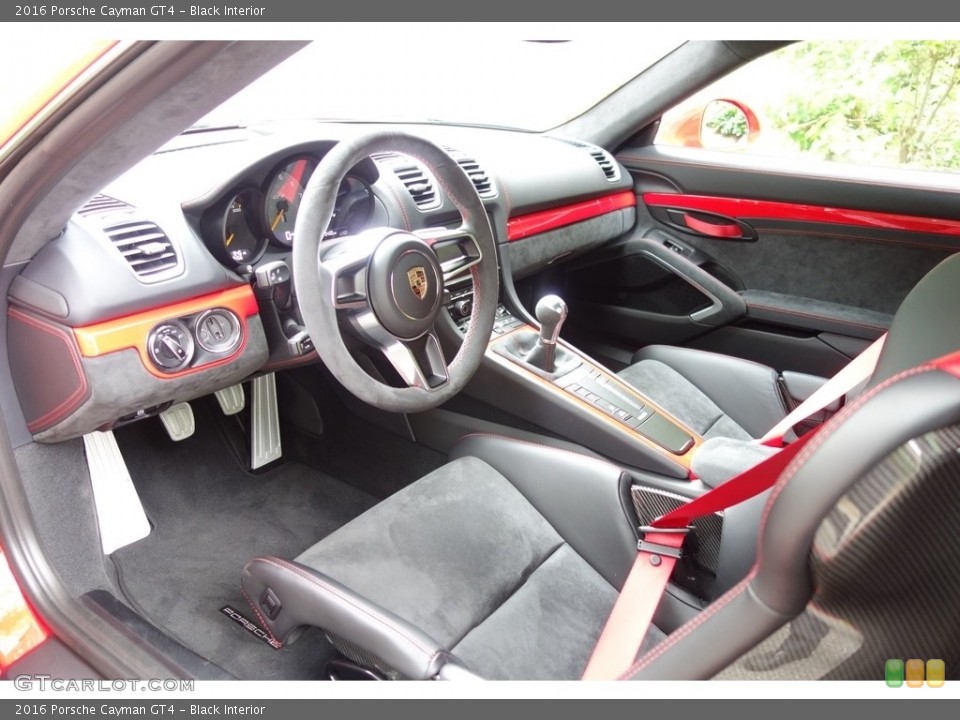 Black Interior Photo for the 2016 Porsche Cayman GT4 #120612771