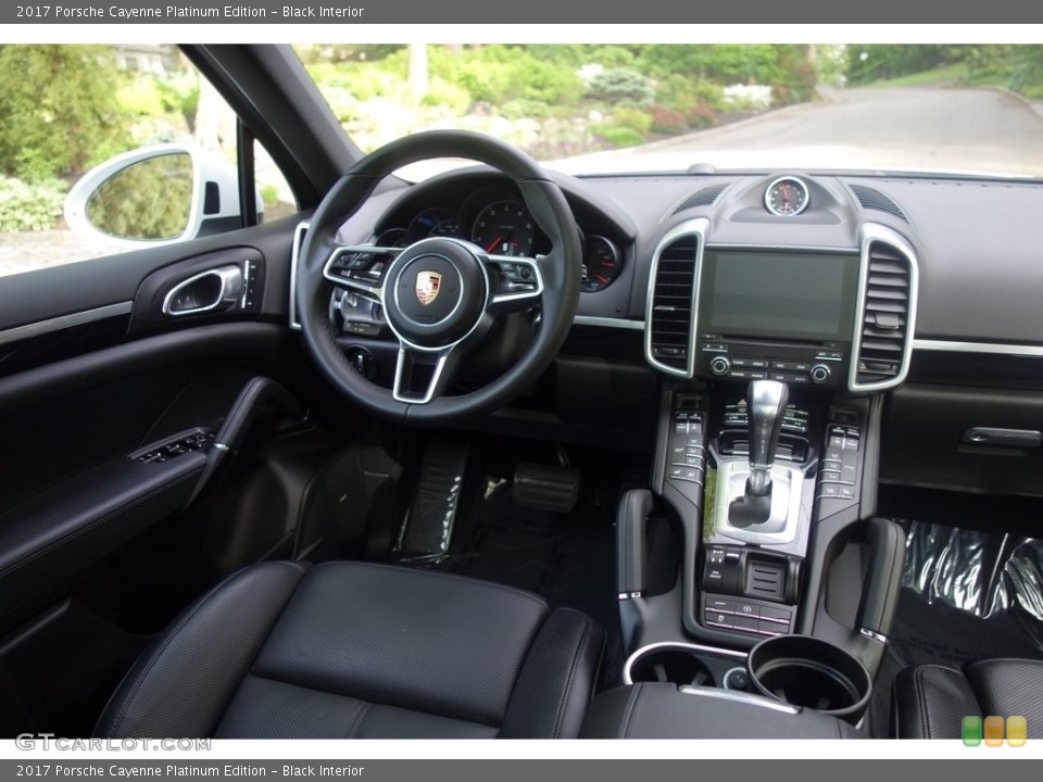 Black Interior Dashboard for the 2017 Porsche Cayenne Platinum Edition #120669505