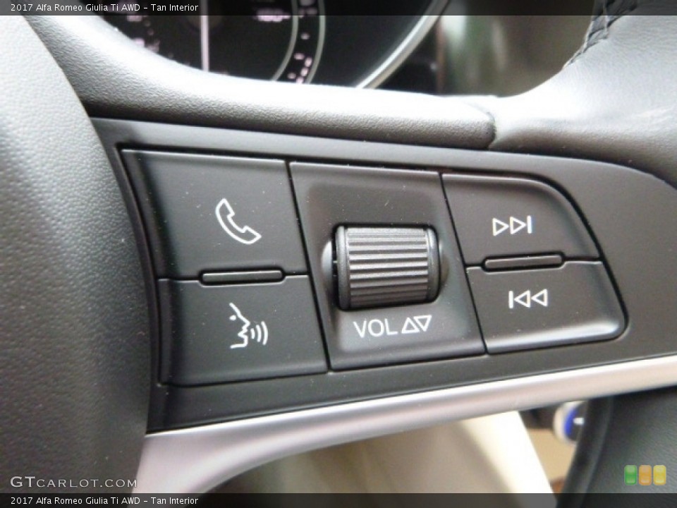Tan Interior Controls for the 2017 Alfa Romeo Giulia Ti AWD #120722942