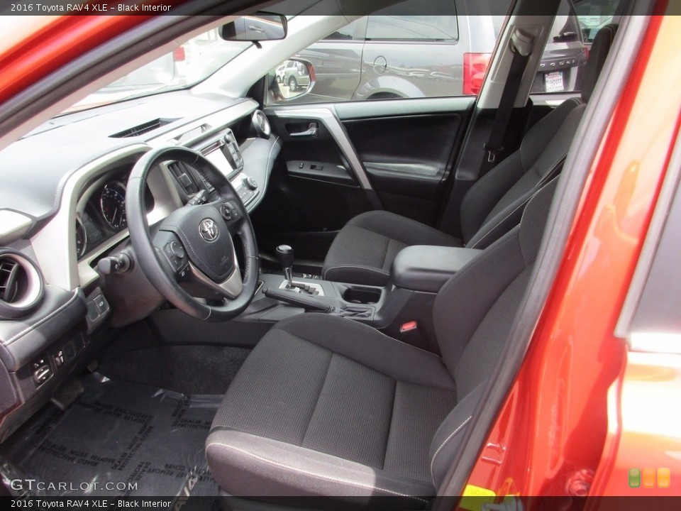 Black Interior Photo for the 2016 Toyota RAV4 XLE #120736278
