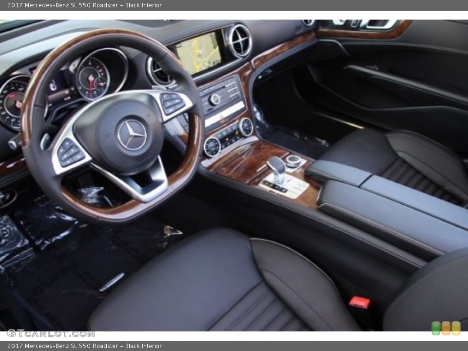 Black Interior Photo for the 2017 Mercedes-Benz SL 550 Roadster #120751015