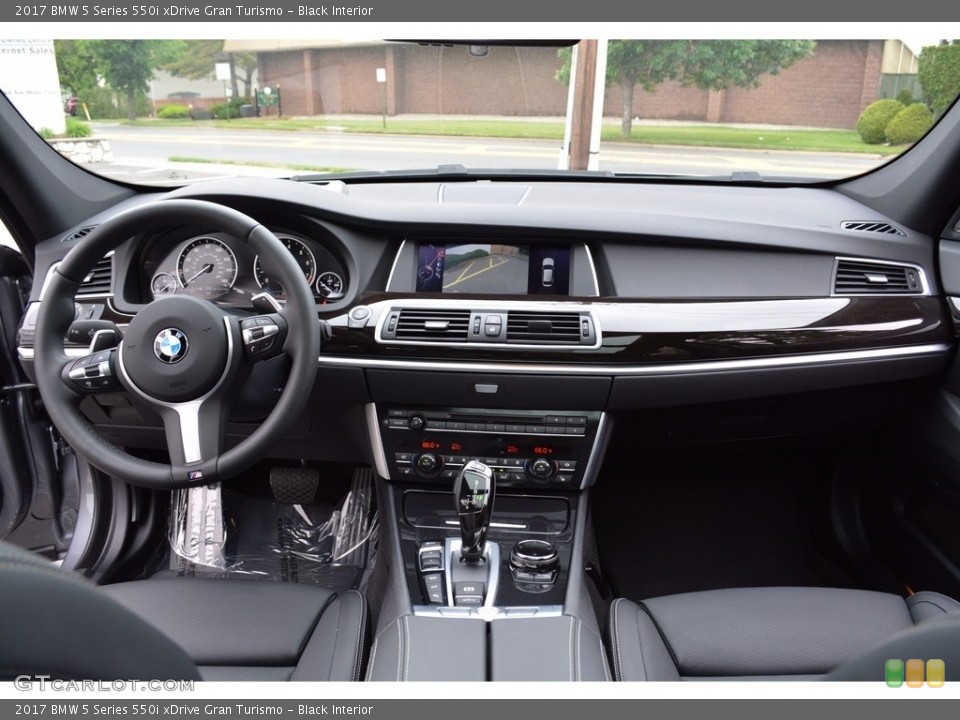 Black Interior Dashboard for the 2017 BMW 5 Series 550i xDrive Gran Turismo #120760177