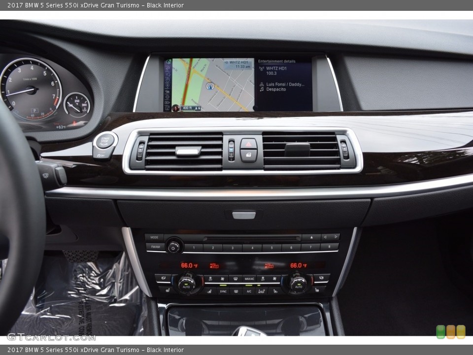Black Interior Controls for the 2017 BMW 5 Series 550i xDrive Gran Turismo #120760210