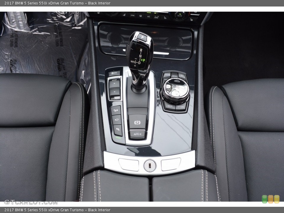 Black Interior Transmission for the 2017 BMW 5 Series 550i xDrive Gran Turismo #120760240