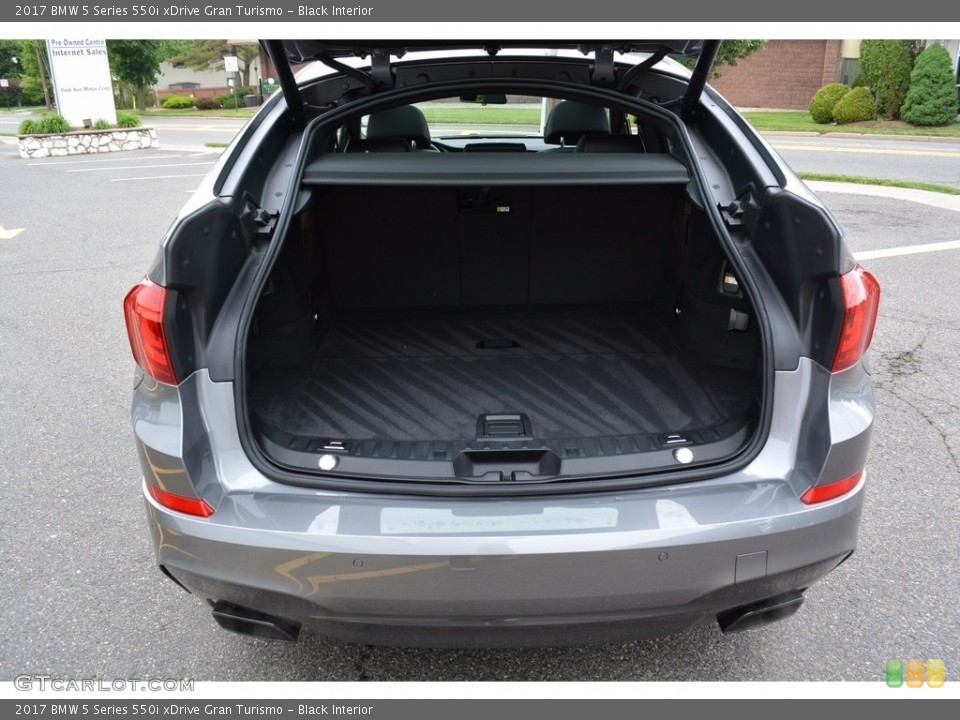 Black Interior Trunk for the 2017 BMW 5 Series 550i xDrive Gran Turismo #120760375