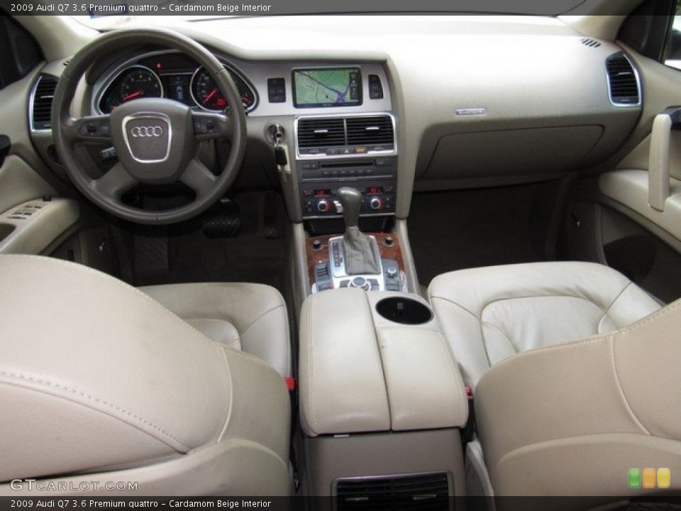 Cardamom Beige Interior Dashboard for the 2009 Audi Q7 3.6 Premium quattro #120768421