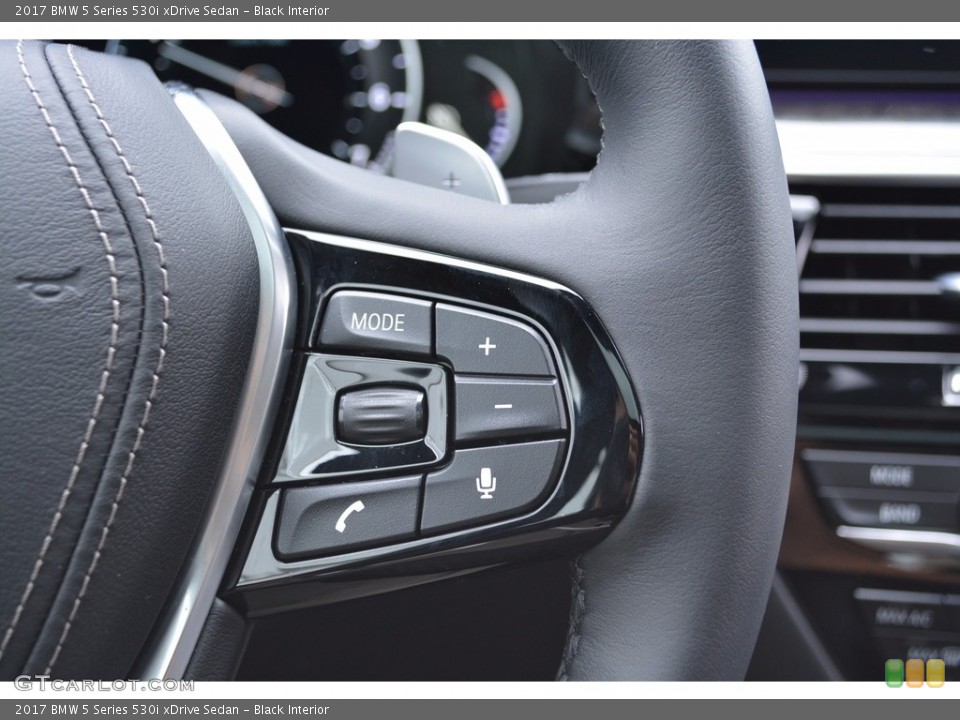 Black Interior Controls for the 2017 BMW 5 Series 530i xDrive Sedan #120770518
