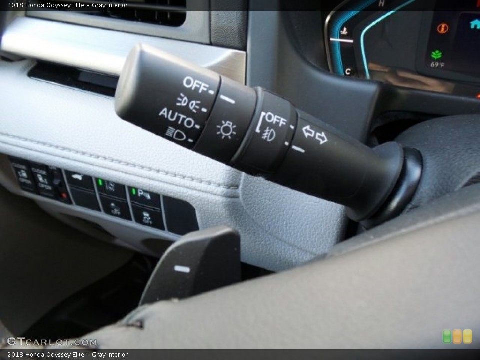 Gray Interior Controls for the 2018 Honda Odyssey Elite #120924832
