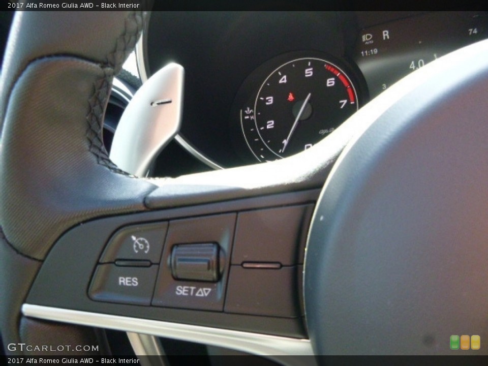 Black Interior Controls for the 2017 Alfa Romeo Giulia AWD #120933337