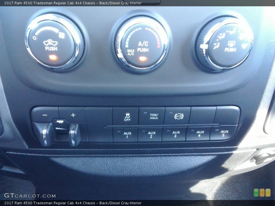 Black/Diesel Gray Interior Controls for the 2017 Ram 4500 Tradesman Regular Cab 4x4 Chassis #121051910