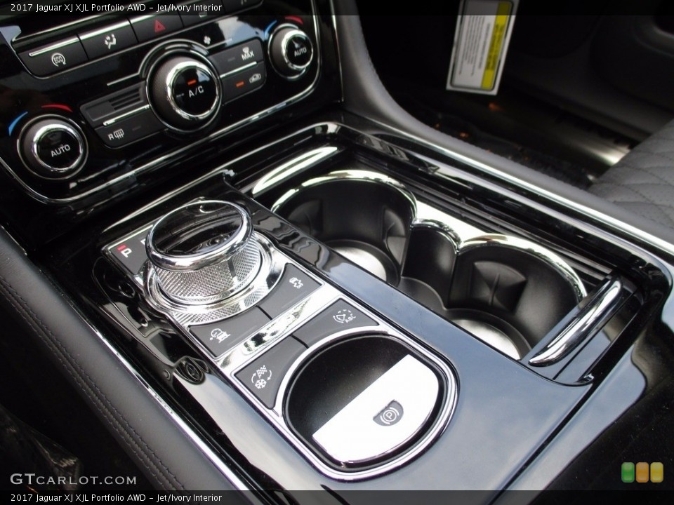 Jet/Ivory Interior Controls for the 2017 Jaguar XJ XJL Portfolio AWD #121070304