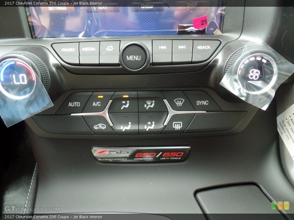 Jet Black Interior Controls for the 2017 Chevrolet Corvette Z06 Coupe #121095581