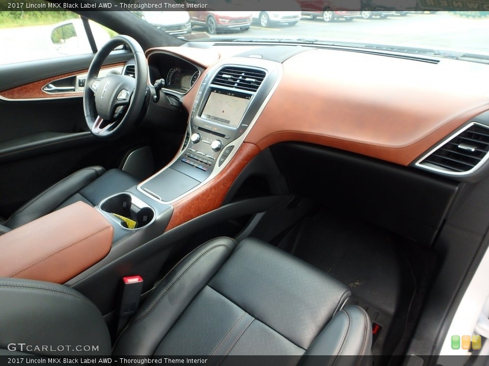 Thoroughbred Theme Interior Photo for the 2017 Lincoln MKX Black Label AWD #121102868