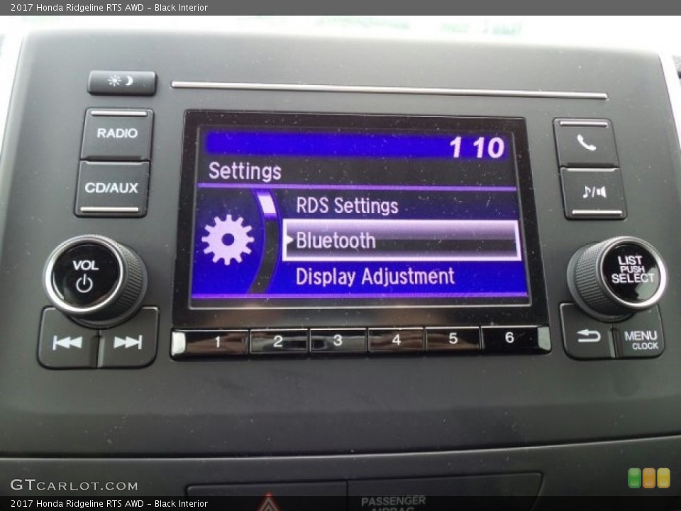 Black Interior Controls for the 2017 Honda Ridgeline RTS AWD #121105761