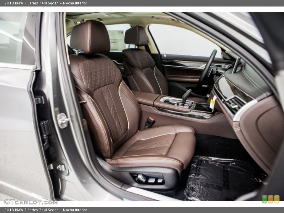 Mocha Interior Photo for the 2018 BMW 7 Series 740i Sedan #121196244