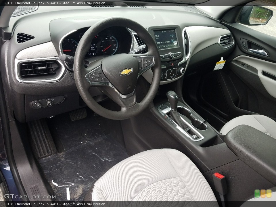 Medium Ash Gray Interior Photo for the 2018 Chevrolet Equinox LS AWD #121241956