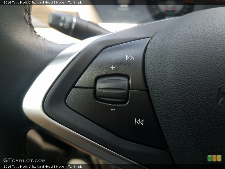 Tan Interior Controls for the 2014 Tesla Model S  #121294325