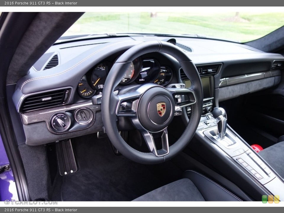 Black Interior Dashboard for the 2016 Porsche 911 GT3 RS #121300832