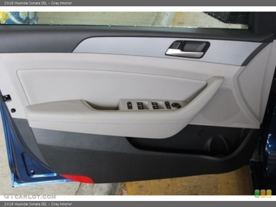 Gray Interior Door Panel for the 2018 Hyundai Sonata SEL #121382111