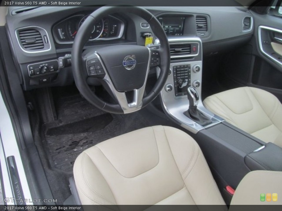 Soft Beige Interior Photo for the 2017 Volvo S60 T5 AWD #121385581
