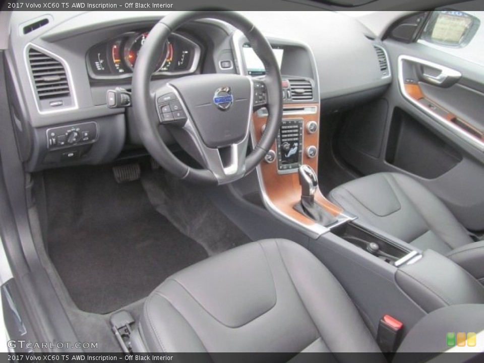 Off Black Interior Photo for the 2017 Volvo XC60 T5 AWD Inscription #121386839