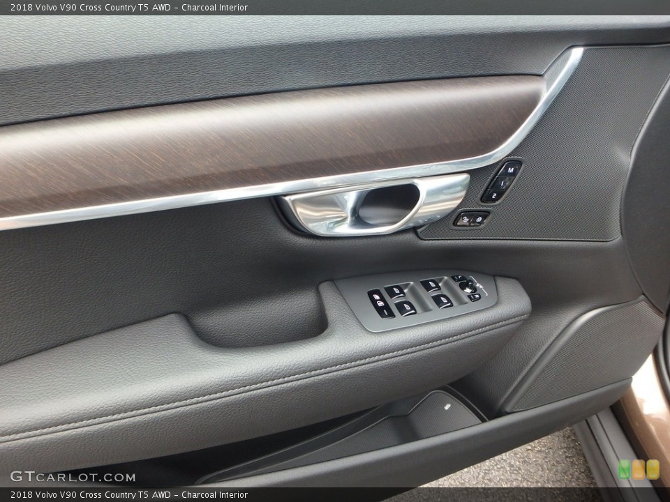 Charcoal Interior Door Panel for the 2018 Volvo V90 Cross Country T5 AWD #121391714