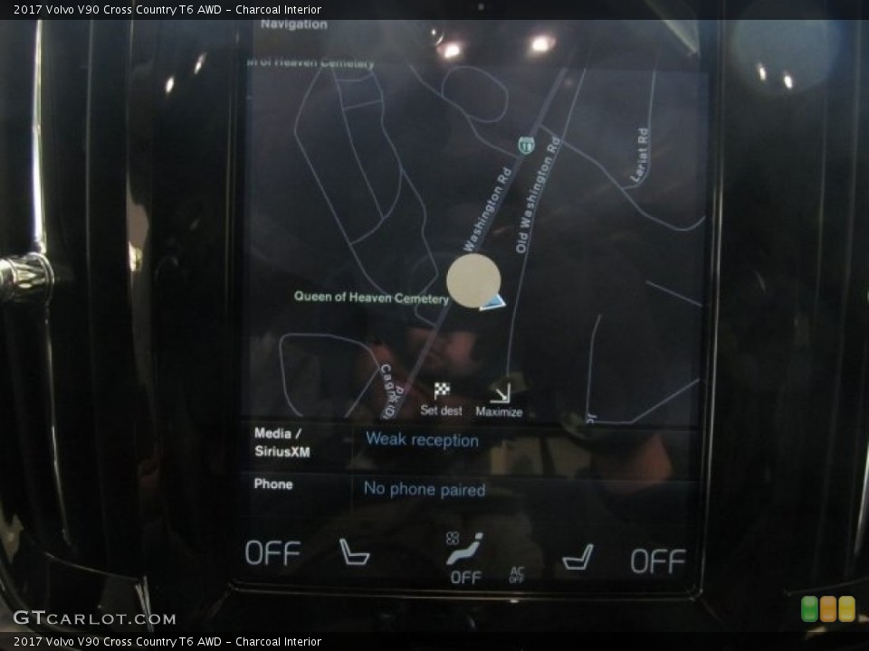 Charcoal Interior Navigation for the 2017 Volvo V90 Cross Country T6 AWD #121399289