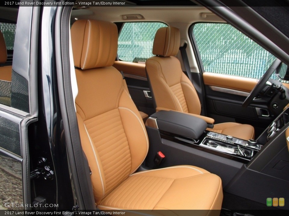 Vintage Tan/Ebony Interior Photo for the 2017 Land Rover Discovery First Edition #121487852