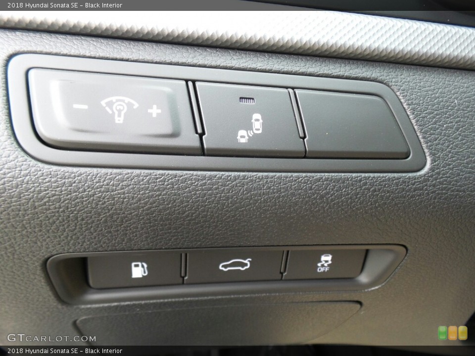 Black Interior Controls for the 2018 Hyundai Sonata SE #121515674