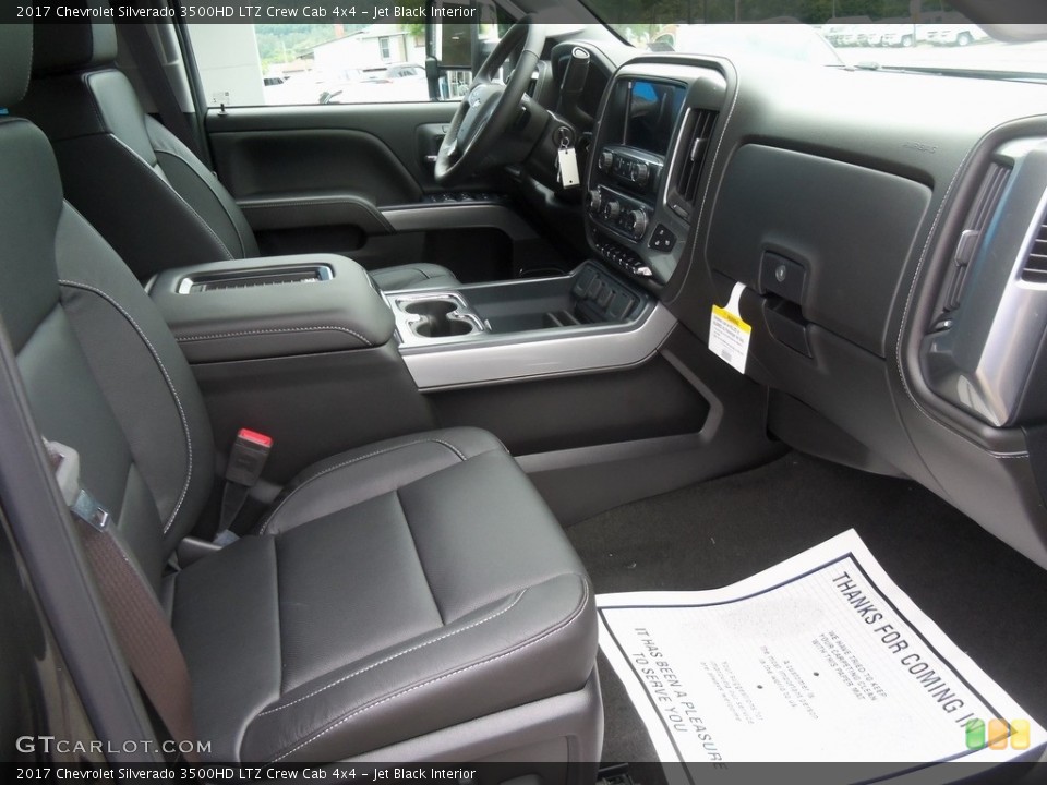 Jet Black Interior Dashboard for the 2017 Chevrolet Silverado 3500HD LTZ Crew Cab 4x4 #121546647