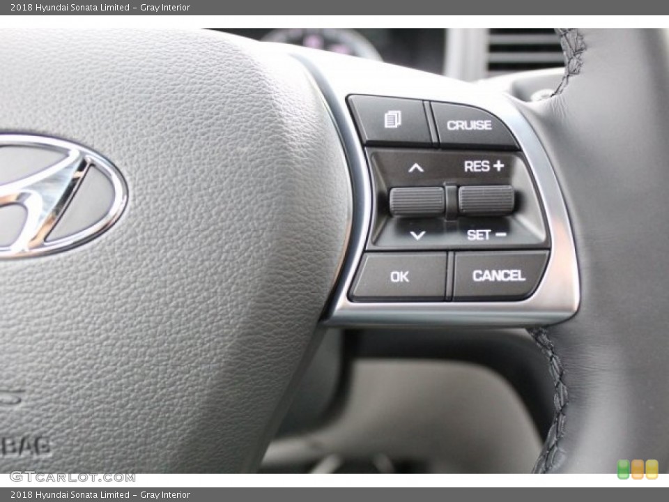 Gray Interior Controls for the 2018 Hyundai Sonata Limited #121583547
