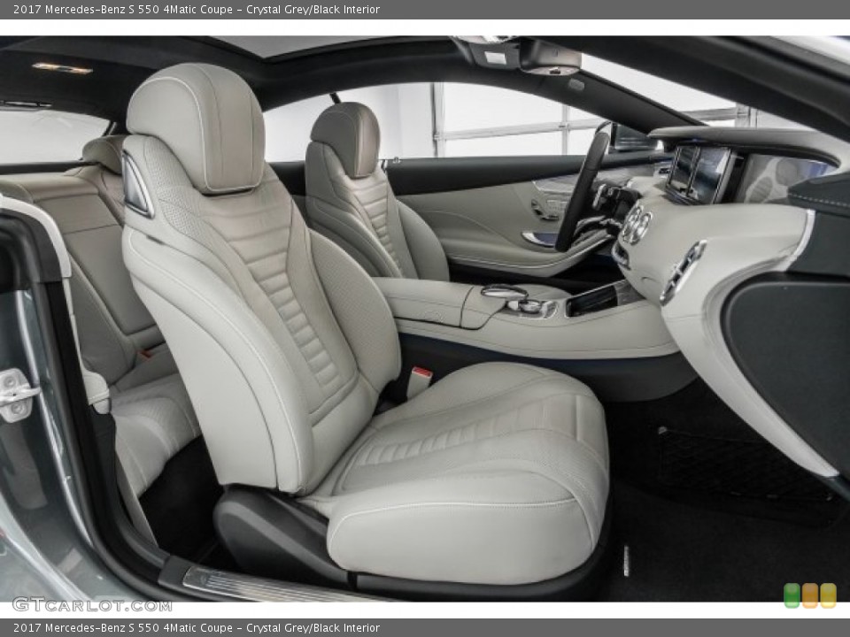 Crystal Grey/Black Interior Photo for the 2017 Mercedes-Benz S 550 4Matic Coupe #121627454