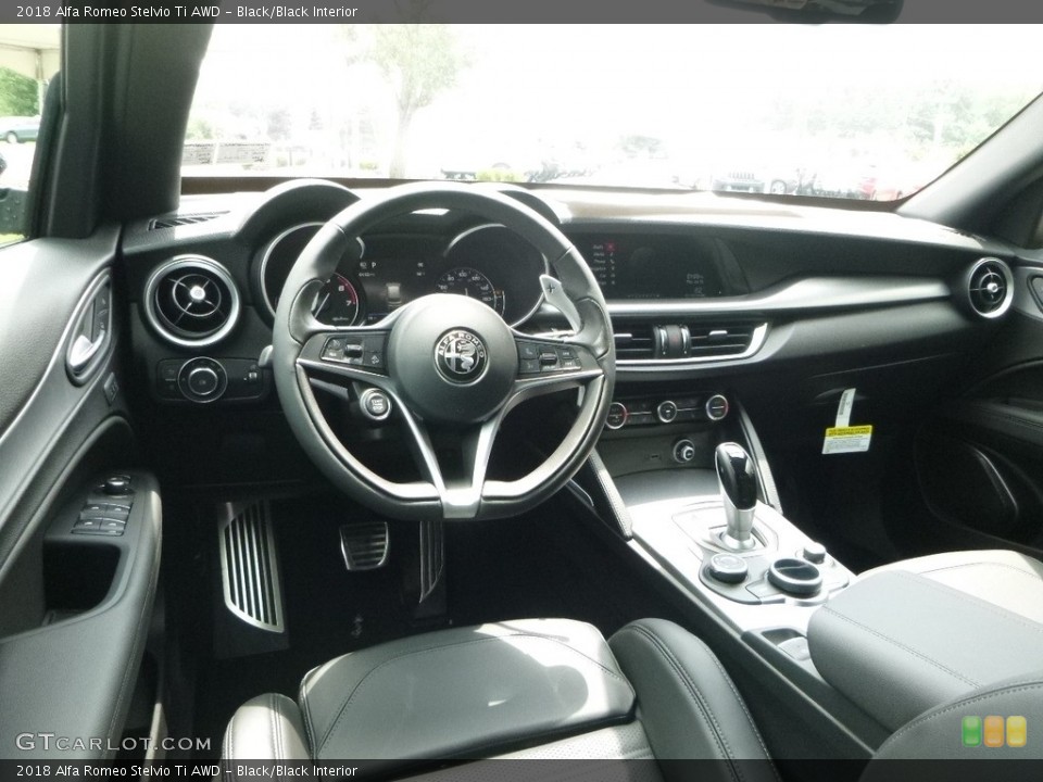 Black/Black Interior Photo for the 2018 Alfa Romeo Stelvio Ti AWD #121631733