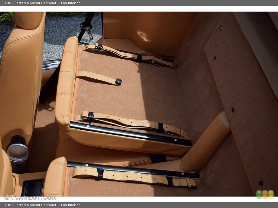 Tan Interior Rear Seat for the 1987 Ferrari Mondial Cabriolet #121654900