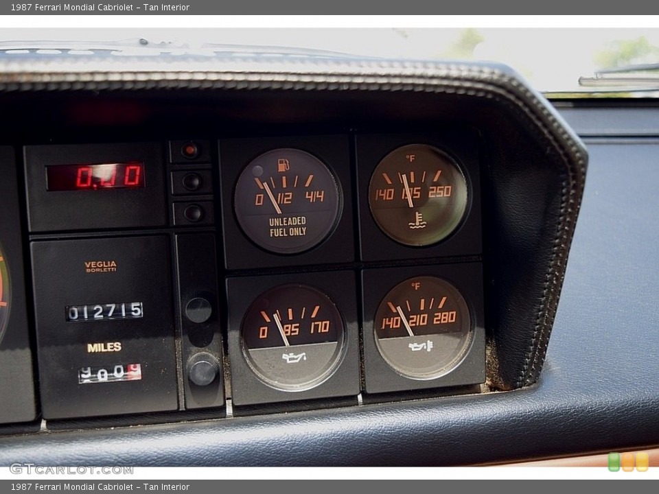 Tan Interior Gauges for the 1987 Ferrari Mondial Cabriolet #121655388