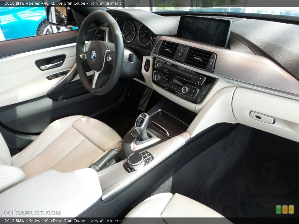 Ivory White Interior Dashboard for the 2018 BMW 4 Series 440i xDrive Gran Coupe #121760231