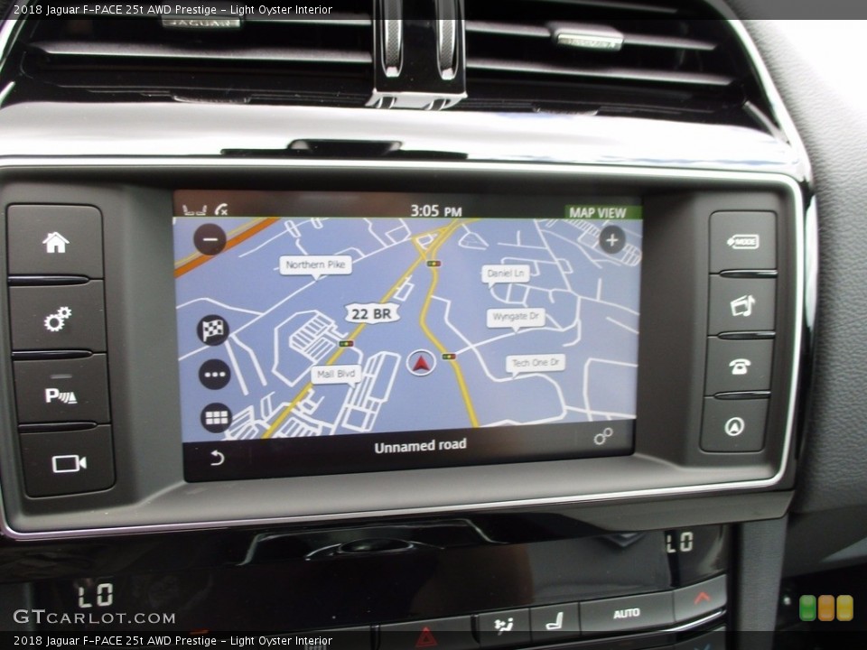 Light Oyster Interior Navigation for the 2018 Jaguar F-PACE 25t AWD Prestige #121827504