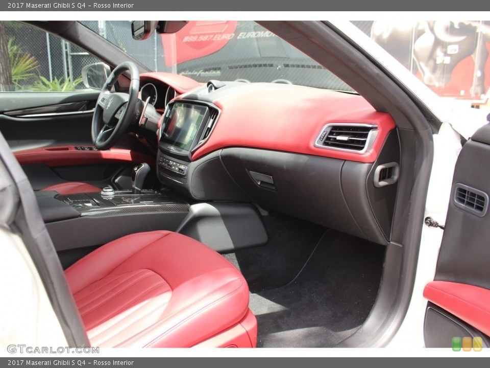 Rosso Interior Dashboard for the 2017 Maserati Ghibli S Q4 #121906915