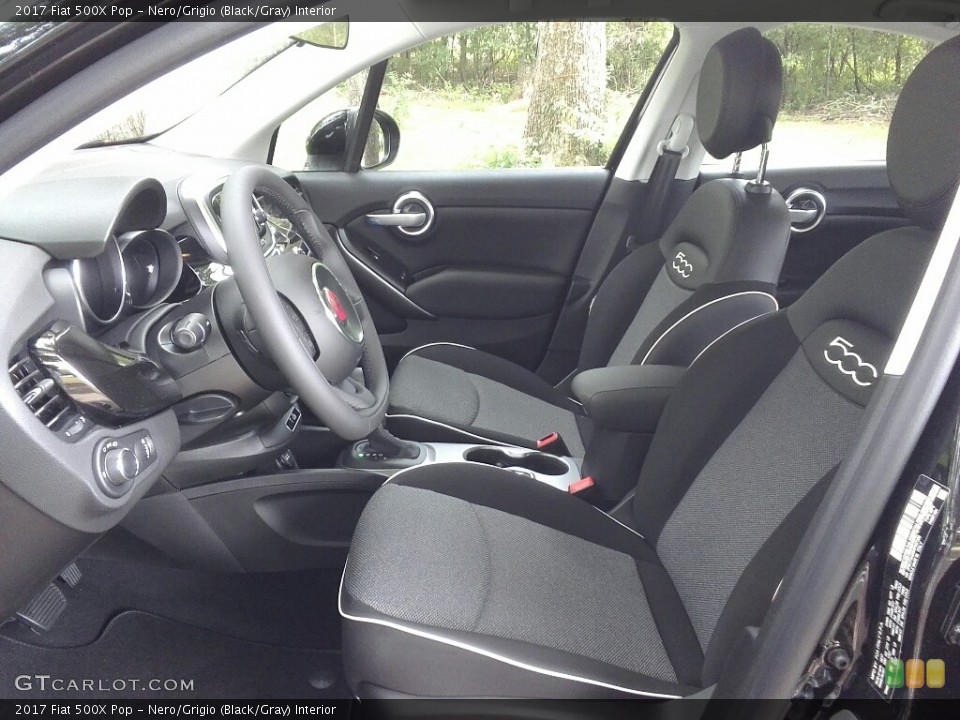 Nero/Grigio (Black/Gray) Interior Photo for the 2017 Fiat 500X Pop #121962860