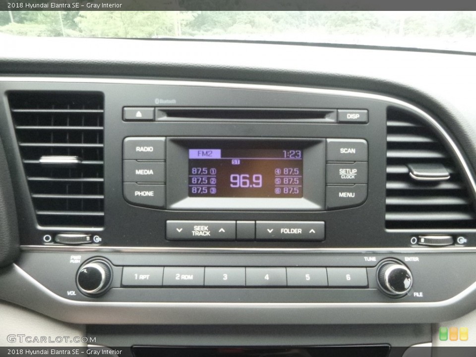 Gray Interior Controls for the 2018 Hyundai Elantra SE #122072648