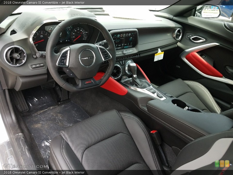 Jet Black Interior Photo for the 2018 Chevrolet Camaro SS Convertible #122158985