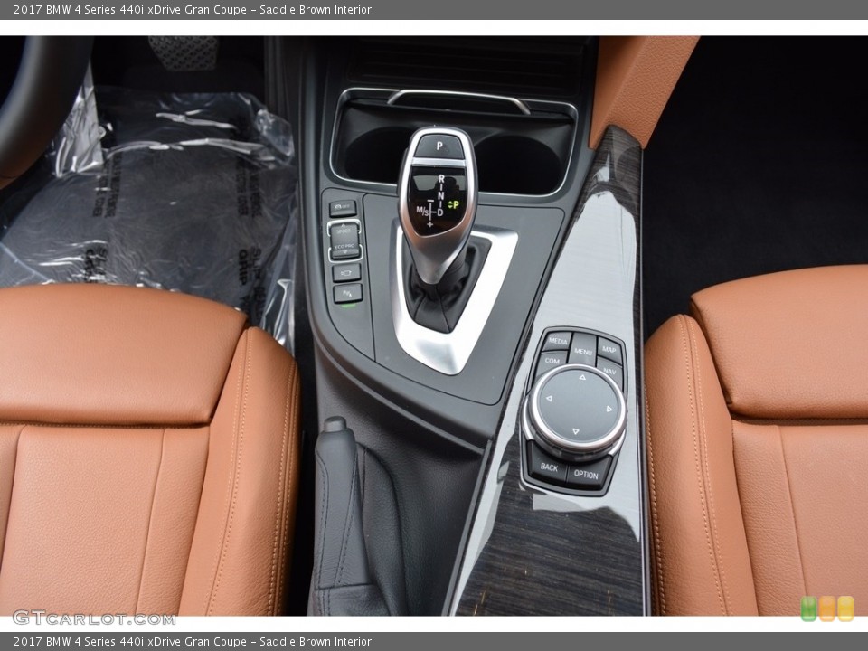 Saddle Brown Interior Transmission for the 2017 BMW 4 Series 440i xDrive Gran Coupe #122210845