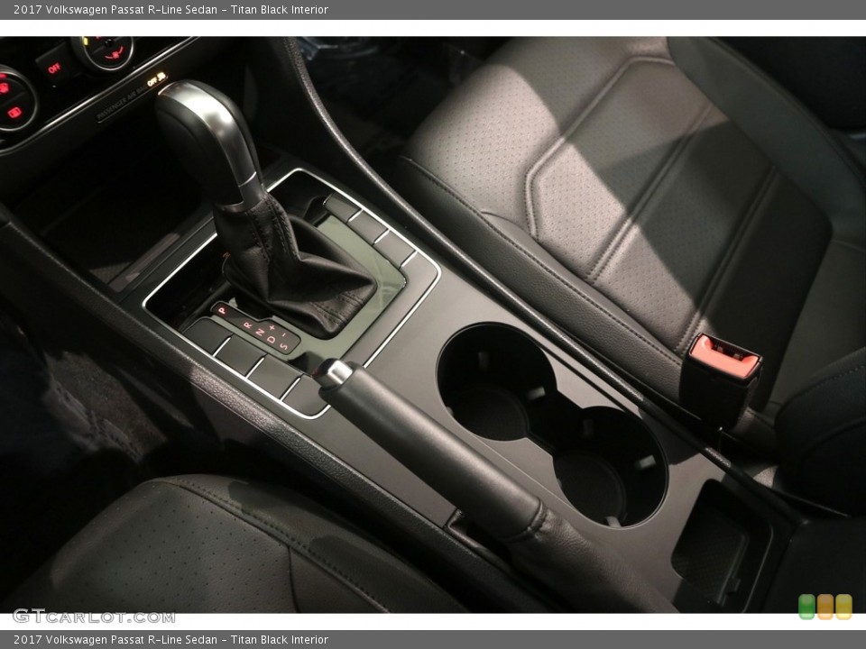 Titan Black Interior Transmission for the 2017 Volkswagen Passat R-Line Sedan #122226780