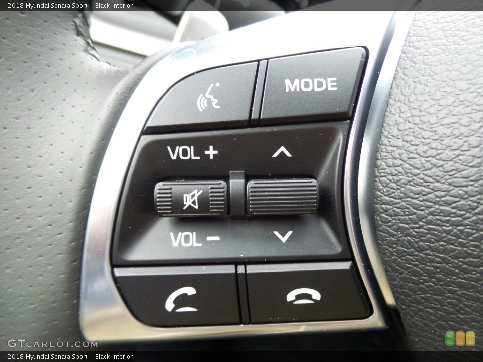 Black Interior Controls for the 2018 Hyundai Sonata Sport #122284403