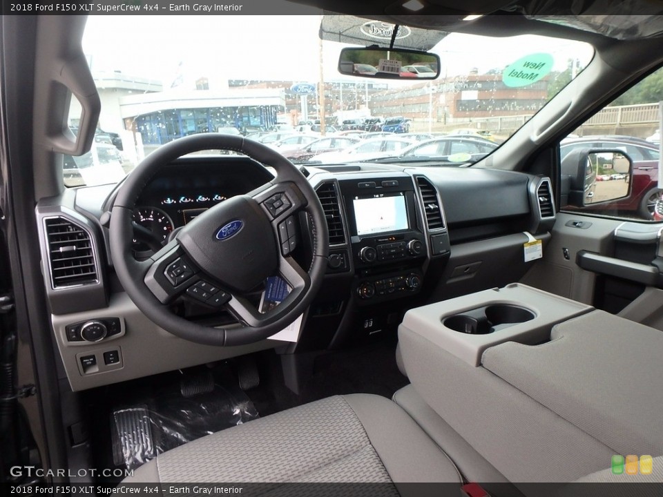 Earth Gray Interior Photo for the 2018 Ford F150 XLT SuperCrew 4x4 #122307712