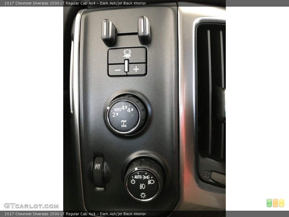 Dark Ash/Jet Black Interior Controls for the 2017 Chevrolet Silverado 1500 LT Regular Cab 4x4 #122313006