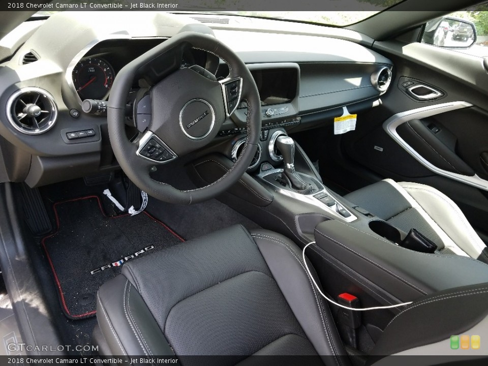 Jet Black Interior Photo for the 2018 Chevrolet Camaro LT Convertible #122321406