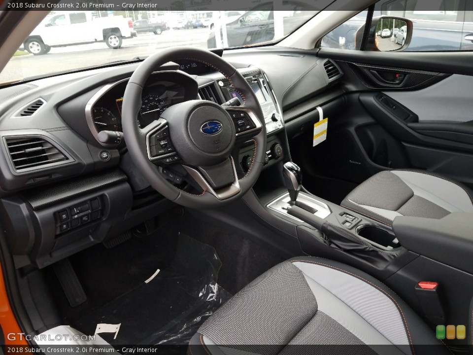 Gray Interior Photo for the 2018 Subaru Crosstrek 2.0i Premium #122342093