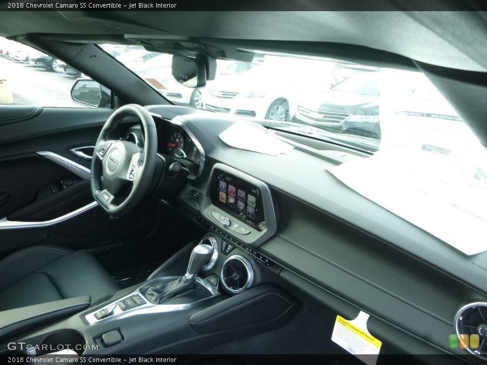 Jet Black Interior Dashboard for the 2018 Chevrolet Camaro SS Convertible #122351350